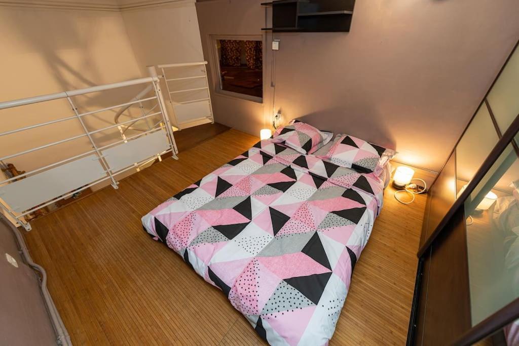 Anna-Maria : Grand Appartement 10 Personnes+Parking Prive -Actif+ Location- Марсель Екстер'єр фото