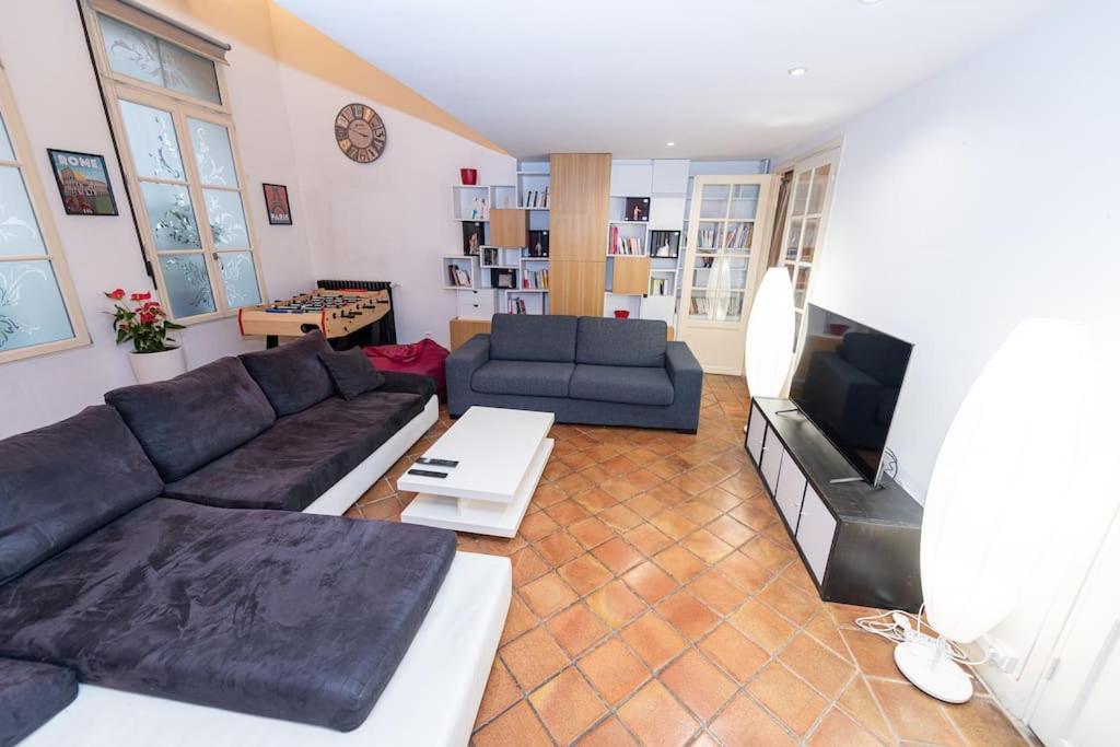 Anna-Maria : Grand Appartement 10 Personnes+Parking Prive -Actif+ Location- Марсель Екстер'єр фото
